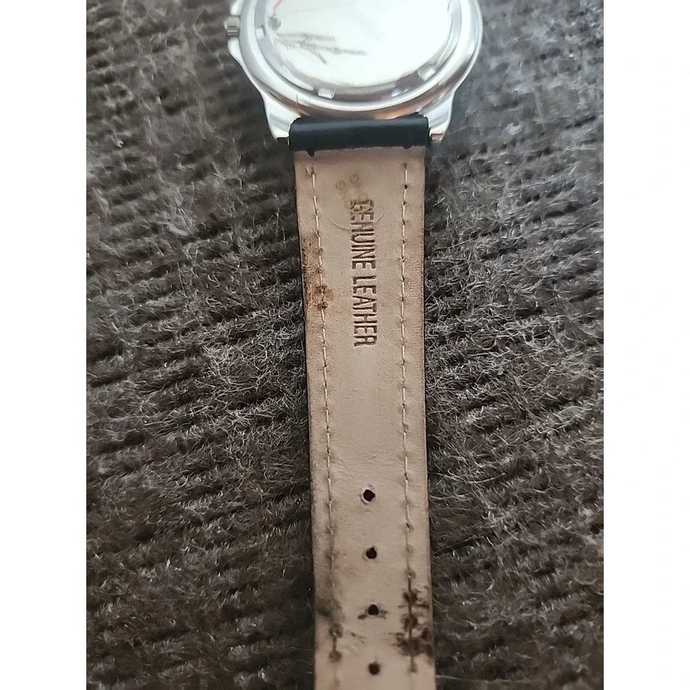 Wristwatch Mens Tomax Leather Band‎ Scratches On Back New Battery